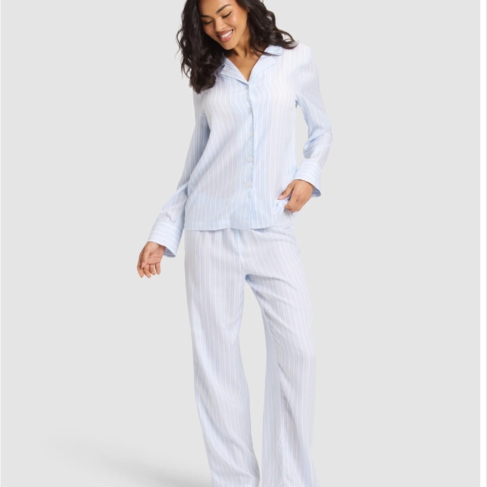 Woven Light Blue Striped Women's Pajama Set size small